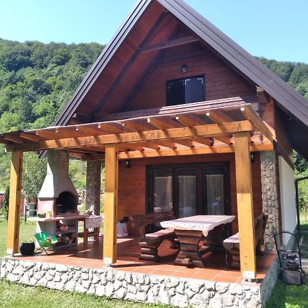 Vacation Home Zara Lohovo Kültér fotó